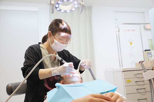 使用感にも、仕上がりにも妥協しない。痛くないホワイトニング